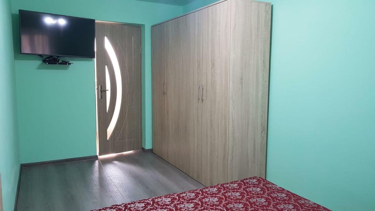 La Bustea Hotel Hartagani Bagian luar foto